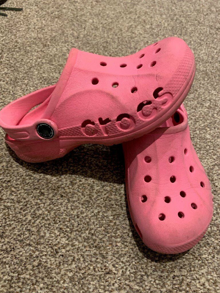 pink crocs size 13